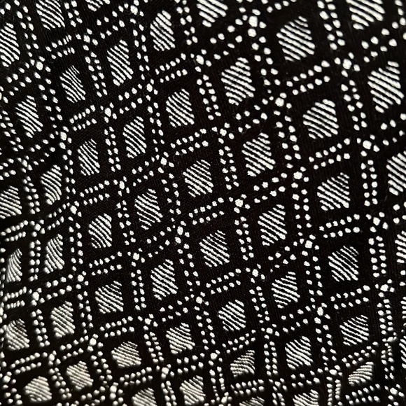 H&M High-Waist Cropped Pants - Picture 4 of 4